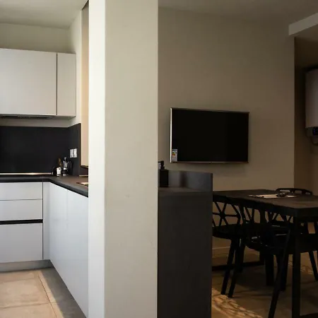 Astoria Living Apartment